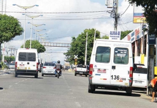 Decisão que proíbe transportes alternativos de outros estados virem a Juazeiro, prejudica universitários