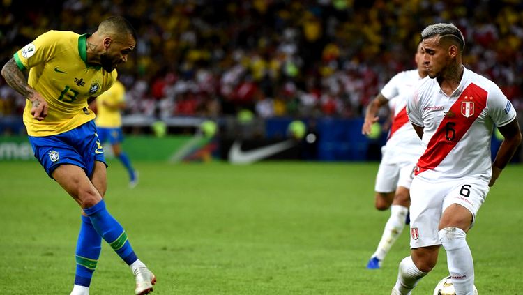 Em clima de revanche, Brasil e Peru se enfrentam em amistoso