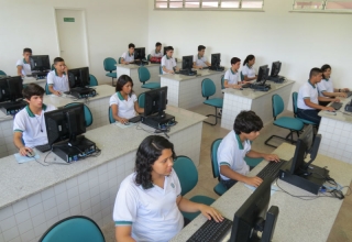 Estudantes da rede estadual poderão participar de programa de intercâmbio internacional