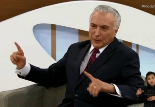 'Eu jamais apoiei ou fiz empenho pelo golpe', diz Temer em entrevista ao Roda Viva