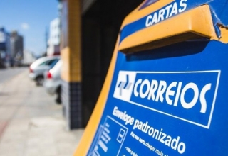 Governo anuncia privatização de 17 estatais, o Correio é uma delas