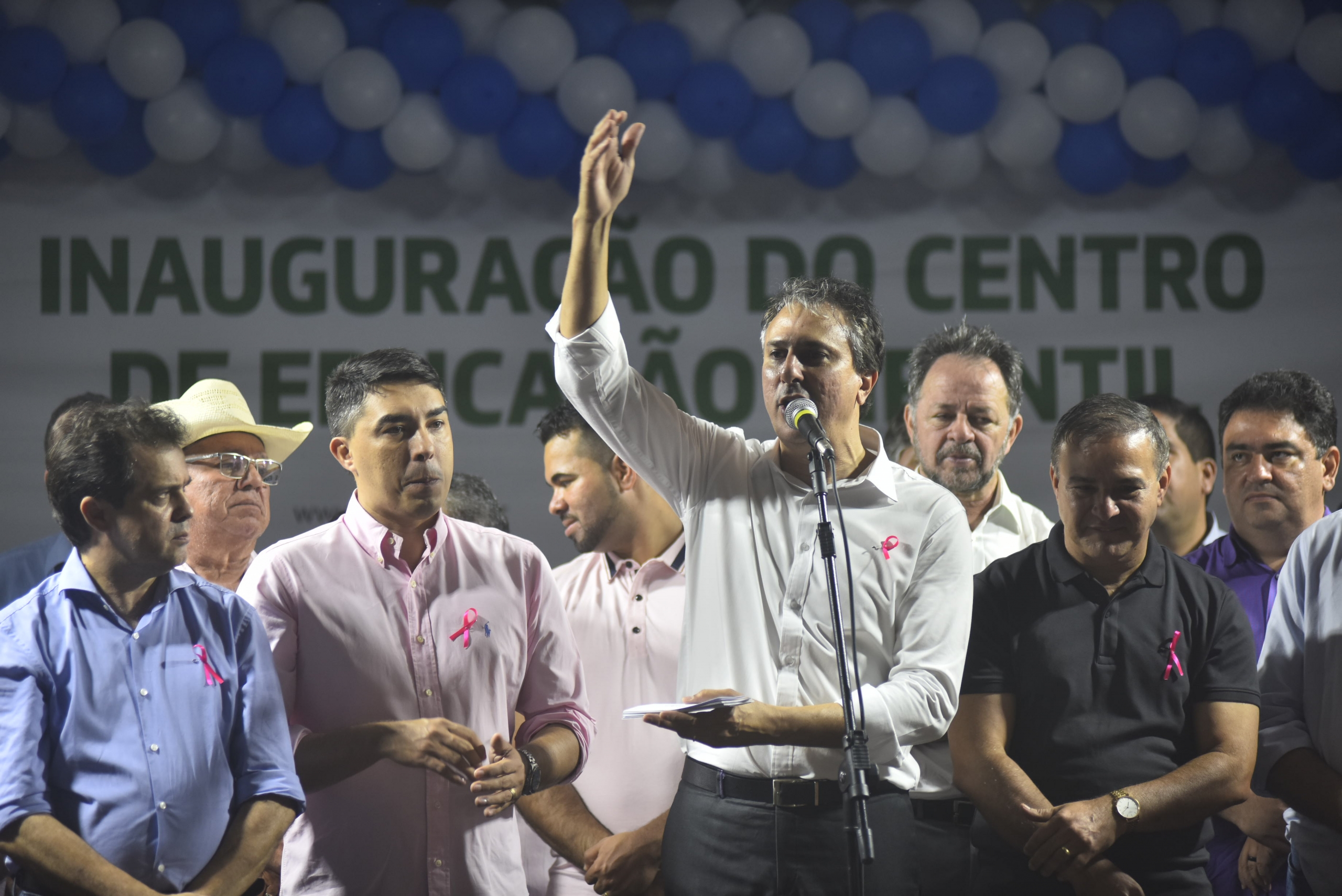 Governo do Ceará entrega mais areninhas no interior Estado