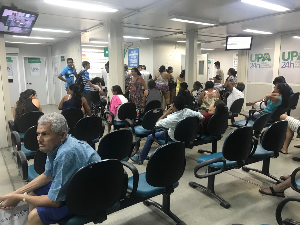 Médicos da UPA pedem demissão por falta de pagamento