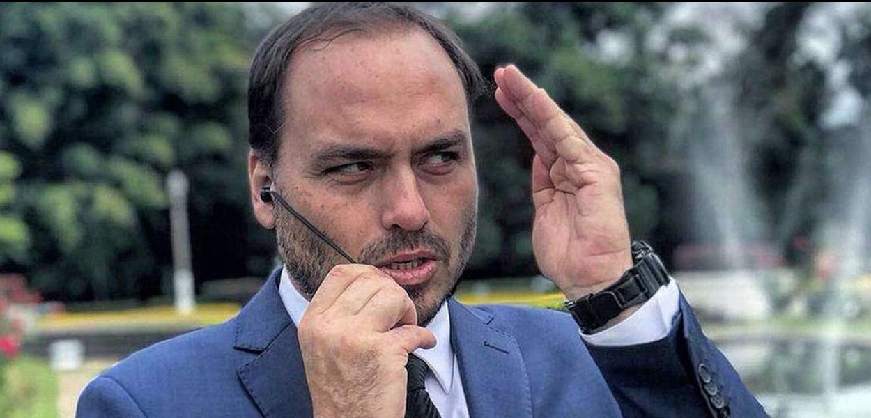 Polícia investiga participação de Carlos Bolsonaro na morte de Marielle, diz CBN