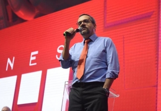 'Vocês têm de se virar', disse o ministro da Educação a faculdades particulares sobre o Fies